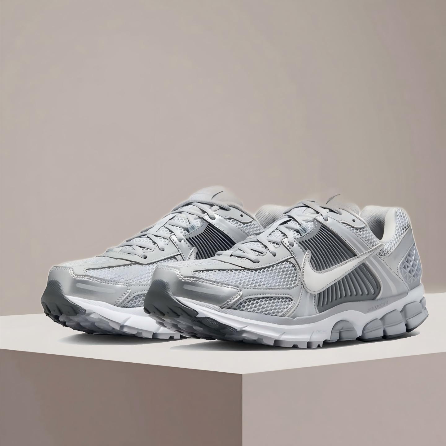 Women Shoes Zoom - Zapatillas Nike Zoom Vomero 5 Yankees
