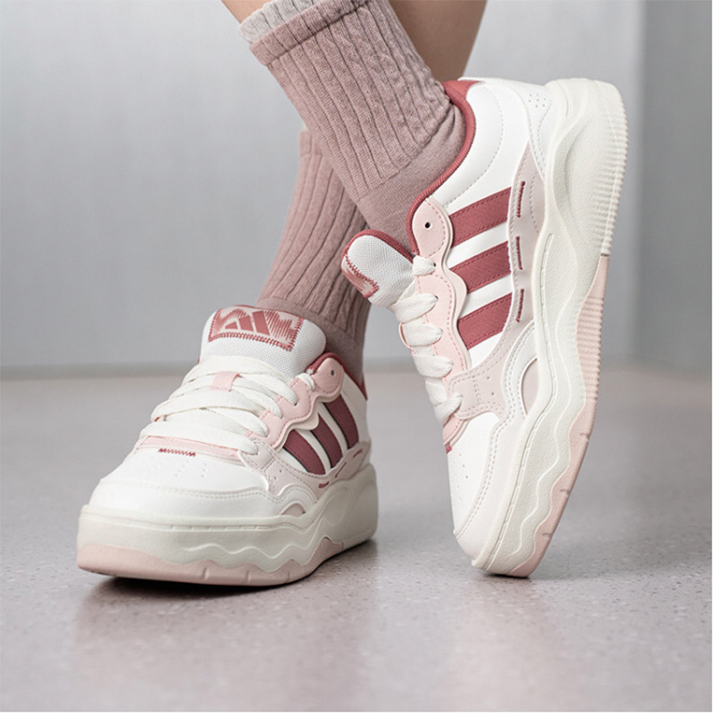 Adidas Zapatos de skate con su - Women'S Shoes Pink Adidas reseña y precio