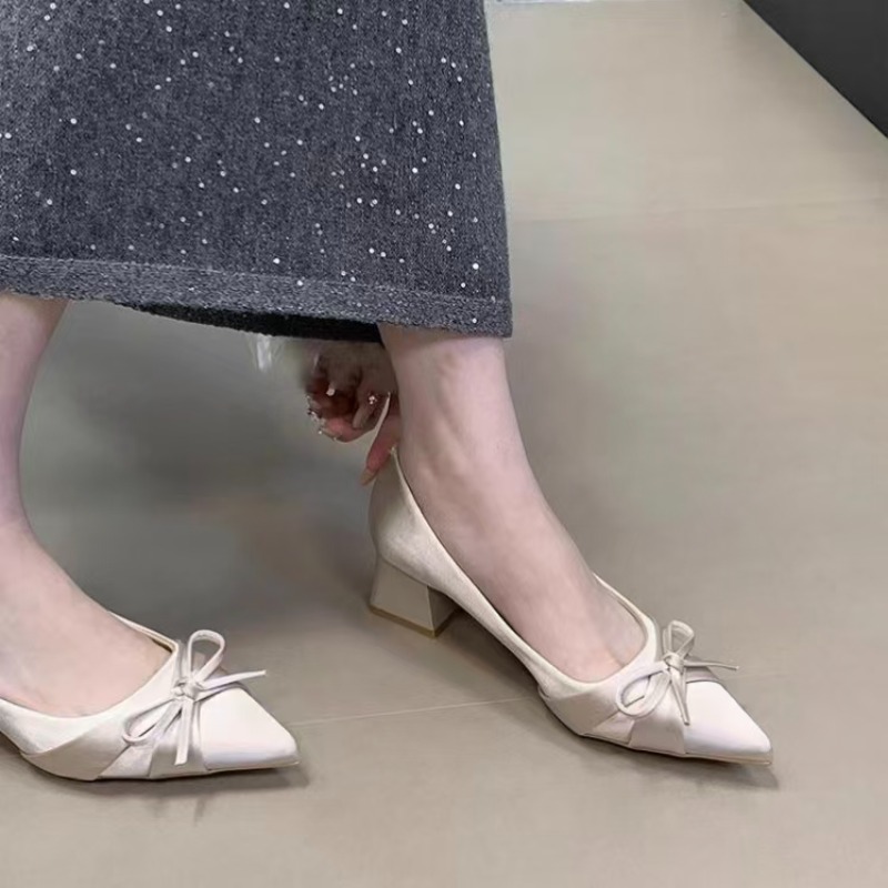 Zapatos individuales Retro de  - Women'S Heels reseña y precio