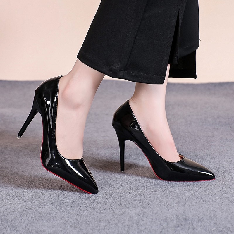 Zapatos de tacón de aguja de c - Patent Leather Pump reseña y precio