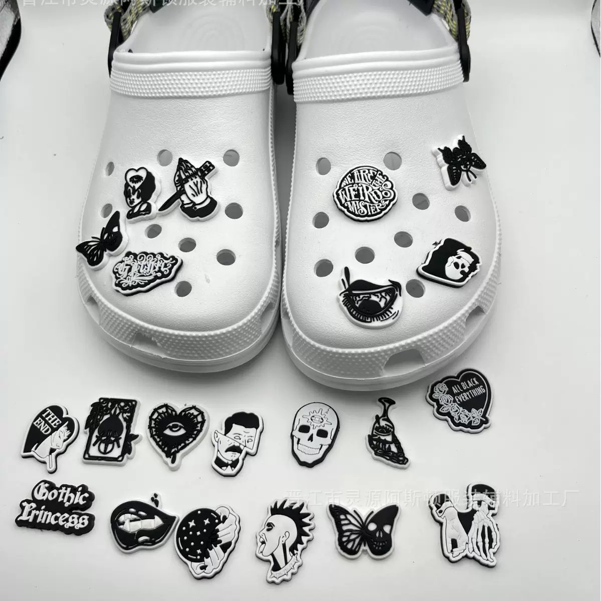 23 adornos de Halloween de ter - Croc Style Clog reseña y precio