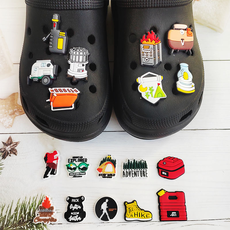Dijes de zapatos de viaje para - Croc Style Clog reseña y precio