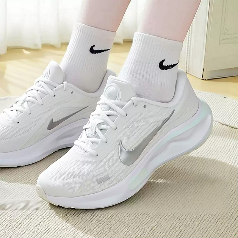 Zapatillas Deportivas NIKE par - Women Shoes Zoom reseña y precio
