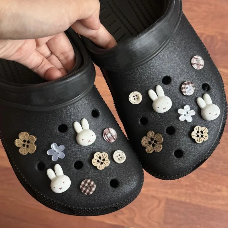 Adornos para Zapatos de Conejo - Croc Style Clog reseña y precio