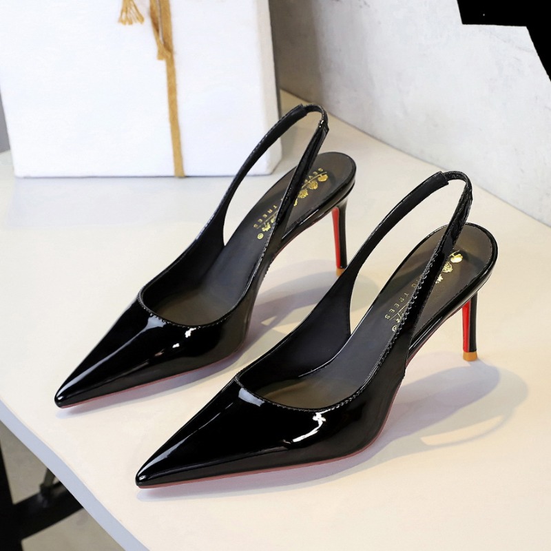 Nuevos tacones altos puntiagud - Patent Leather Pump reseña y precio