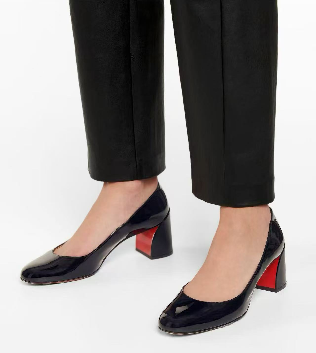 Zapatos de Tacón Alto de Charo - Patent Leather Pump reseña y precio